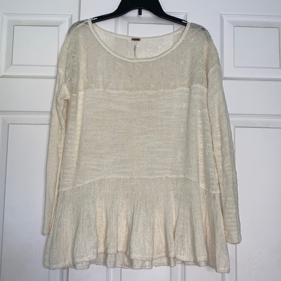 Free People Kristobel Eggshell Peplum Lace Top Sweater Womens - Picture 3 of 6